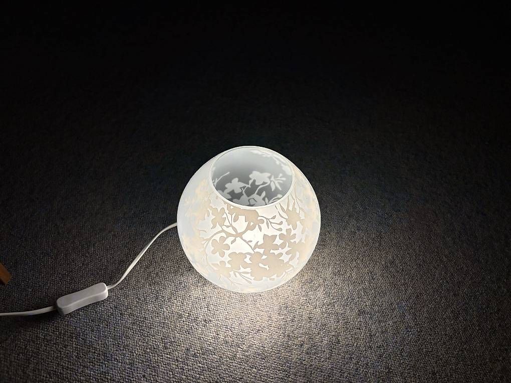 Lampade: IKEA Nachttisch-Lampe – Usato da Bowil venduto da Sabe_88 1