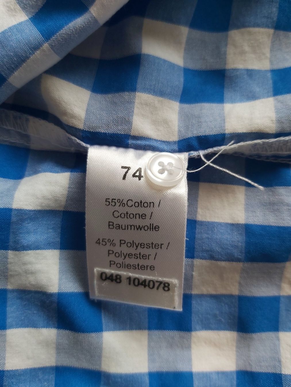 Camicie, Top & T-shirt: Hemd blau kariert mit coolen sticker Gr.74 – Usato da Disentis/Mustér venduto da epa_862v 2
