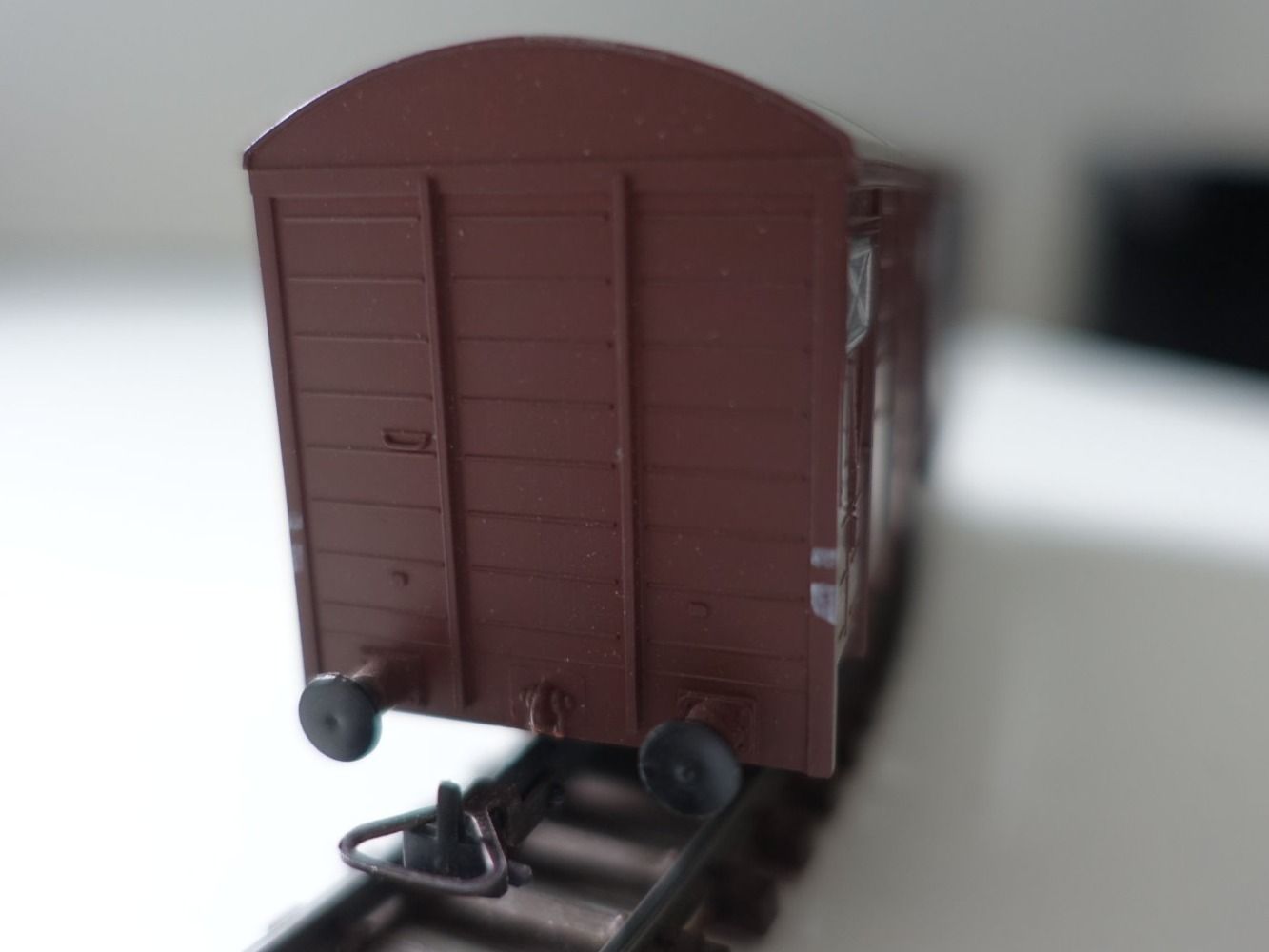 Kleinbahn Modelleisenbahnen: KLEINBAHN No. 311 ÖBB gedeckter Güterwagen – Gebraucht aus Wallbach von Sarrows 5