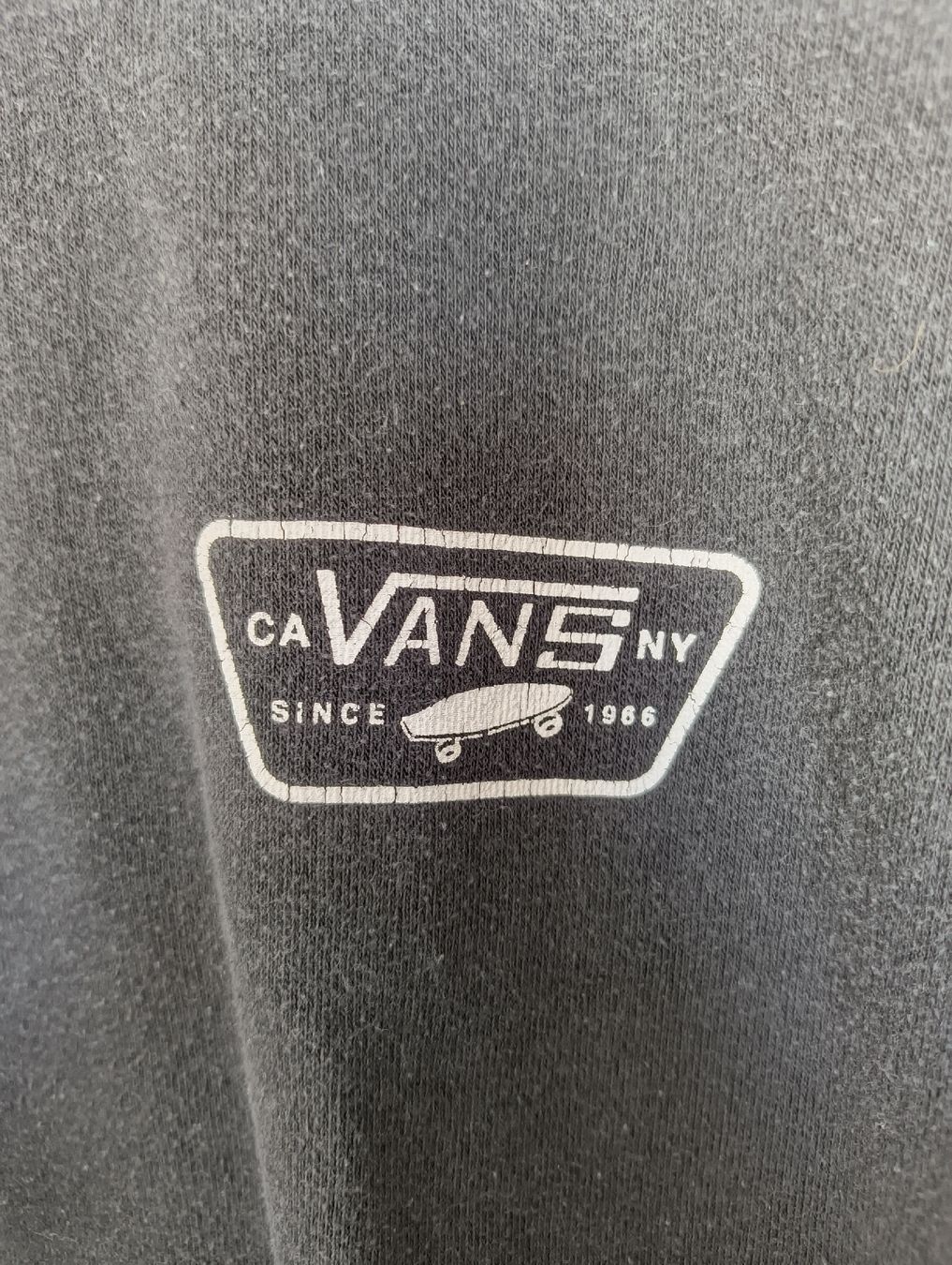 Pullover & Sweatshirts: Vans Pullover schwarz Grösse M – Gebraucht aus Schwarzenburg von Tvona 1