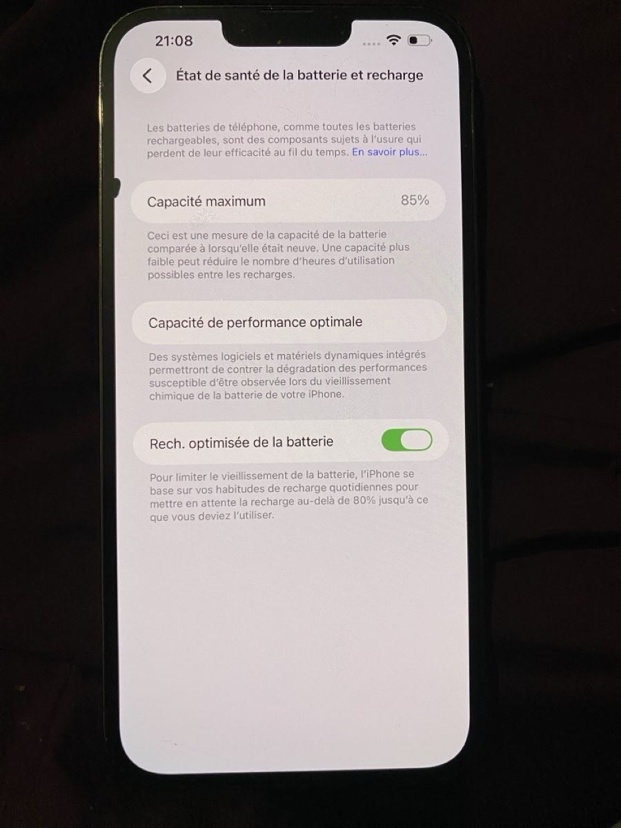 Apple Portables: iPhone 13 Pro Max Noir endommagé défectueux – Défectueux à Meyrin par fac_f8lj 4