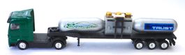 TOP HAND MODELL MERCEDES AUFLEGERZUGHELIUMGAS GESUPERT 1:87