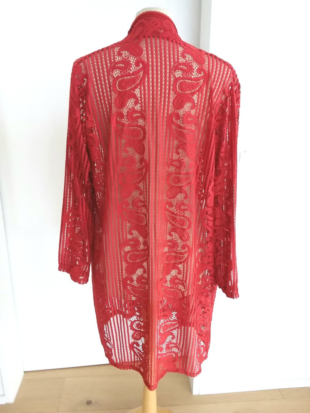 Giacche: Spitzen Cardigan, Gr 40 – Usato da Uitikon Waldegg venduto da Risibisi7 1