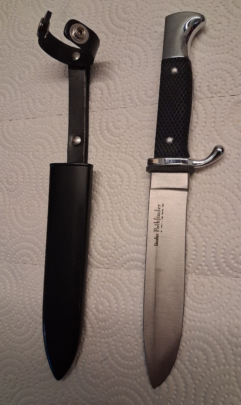 Accessoires: Schönes Pathfinder Messer – D'occasion à Reiden par jasi029