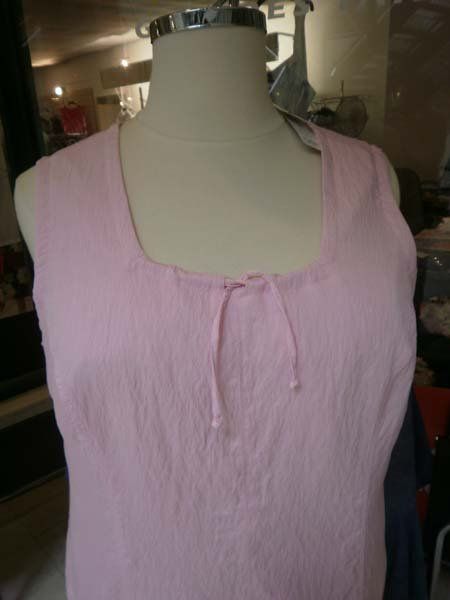 Top: Top rose en taille 50 – Nuovo (secondo la descrizione) da Marin-Epagnier venduto da Madja 1