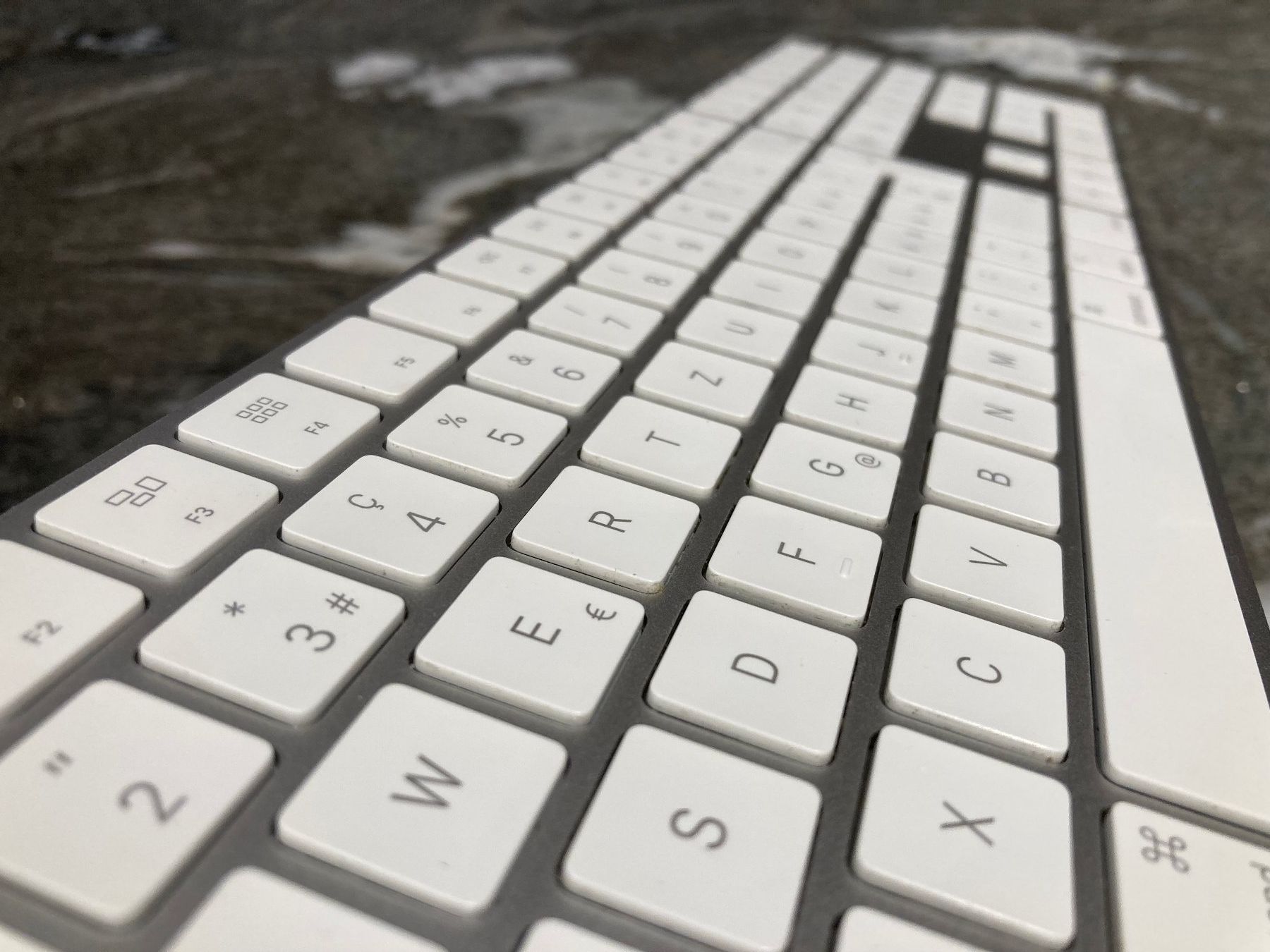 Apple Tastaturen: Apple Magic Keyboard weiss, Modell A1843 – Gebraucht aus Chur von DaniC3PO 1