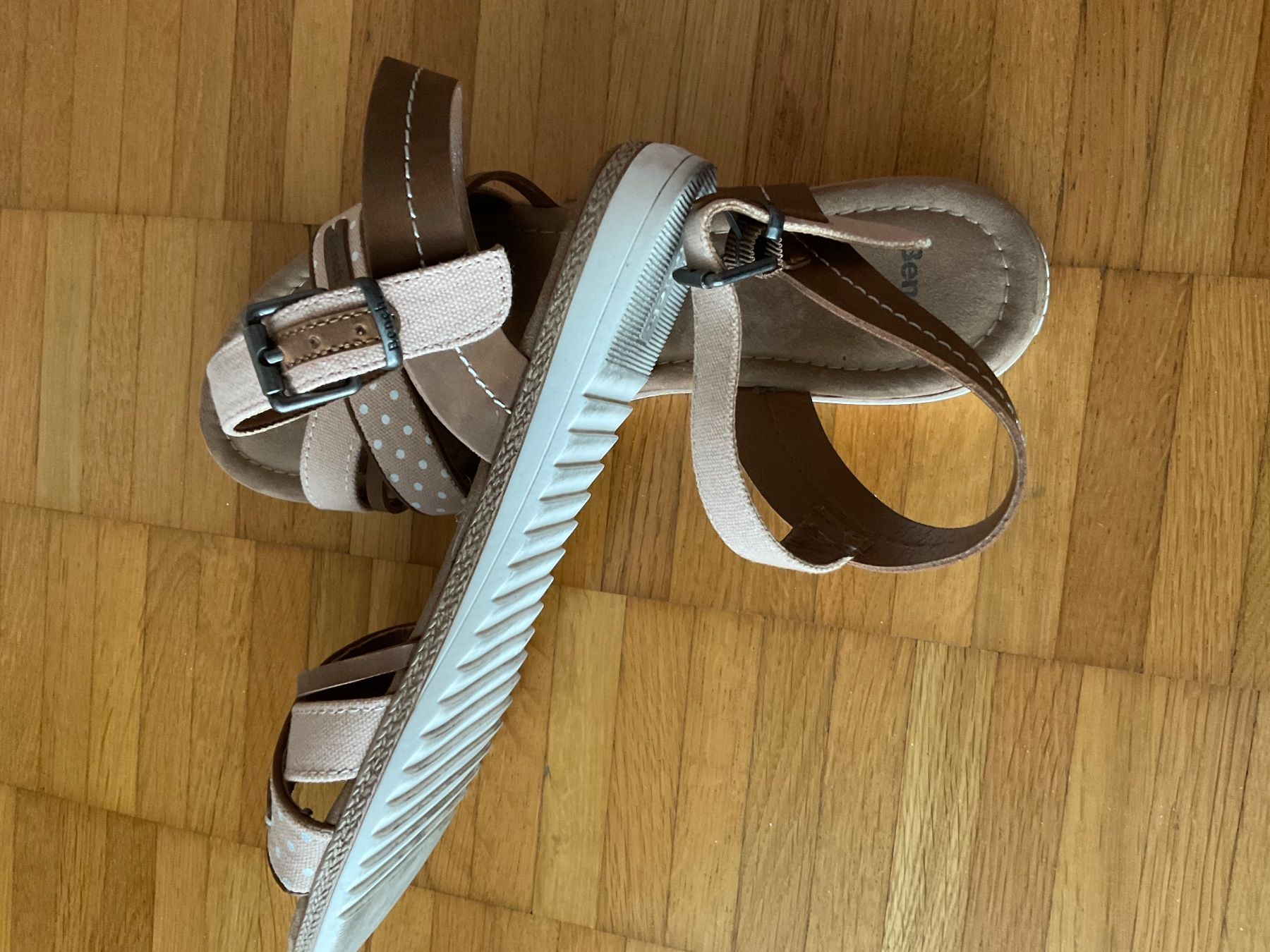 Bench Scarpe da donna: Bench Sandalen Gr.42 – Usato da Weiningen ZH venduto da moon-55 3