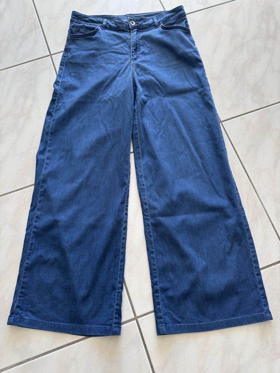 Calzedonia Jeans: Jeans Calzedonia / Blau / Gr.M – Usato da Morschach venduto da jeanhenrifabre