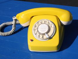 TELEFON VINTAGE MIT WÄHLSCHEIBE