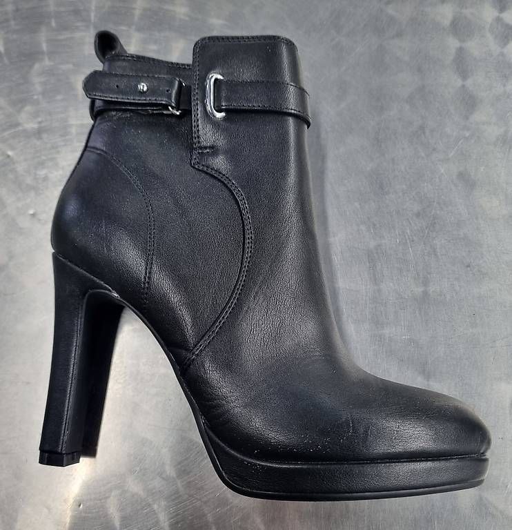 Buffalo Scarpe da donna: Damenstiefel / Schuhe Buffalo – Nuovo (secondo la descrizione) da Frauenfeld venduto da RRMototeam