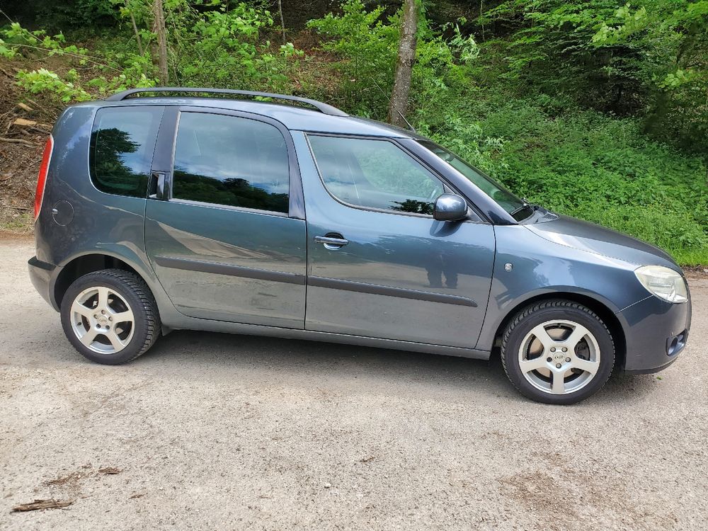 Skoda Autos: Skoda Roomster 1.6 Frisch ab MFK 13.05.25 – D'occasion à Kräiligen par NGK82 3