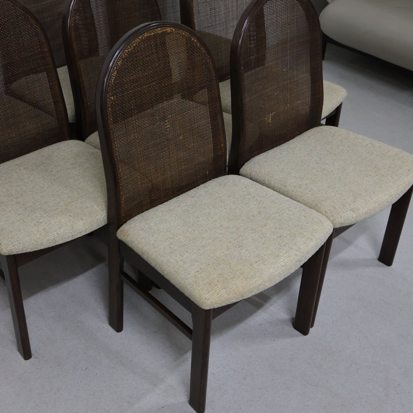 Sedie: 8er Set Vintage Stühle - KOSUGA – Usato da Volketswil venduto da brockipfannenstil 3