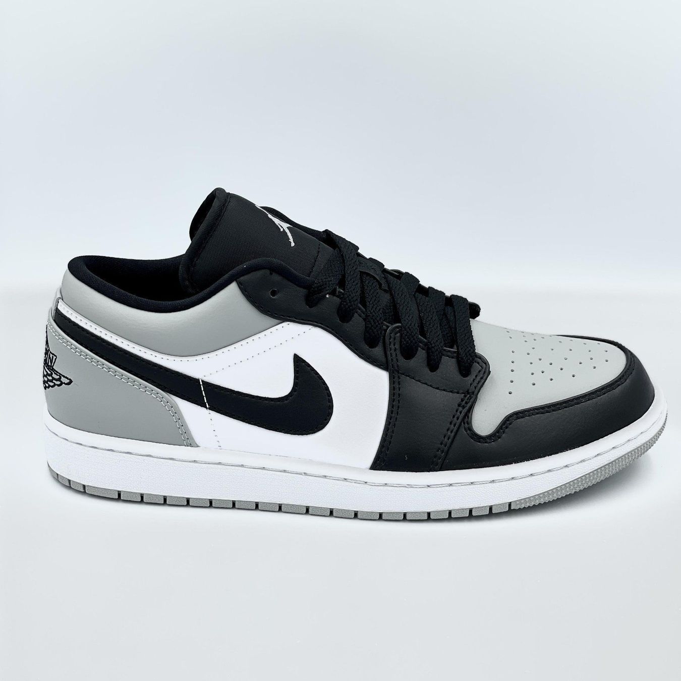 Jordan Herrenschuhe: Nike Air Jordan 1 Low Shadow Toe EU 44.5 – Neu und originalverpackt aus Erlinsbach von sasneakers 1