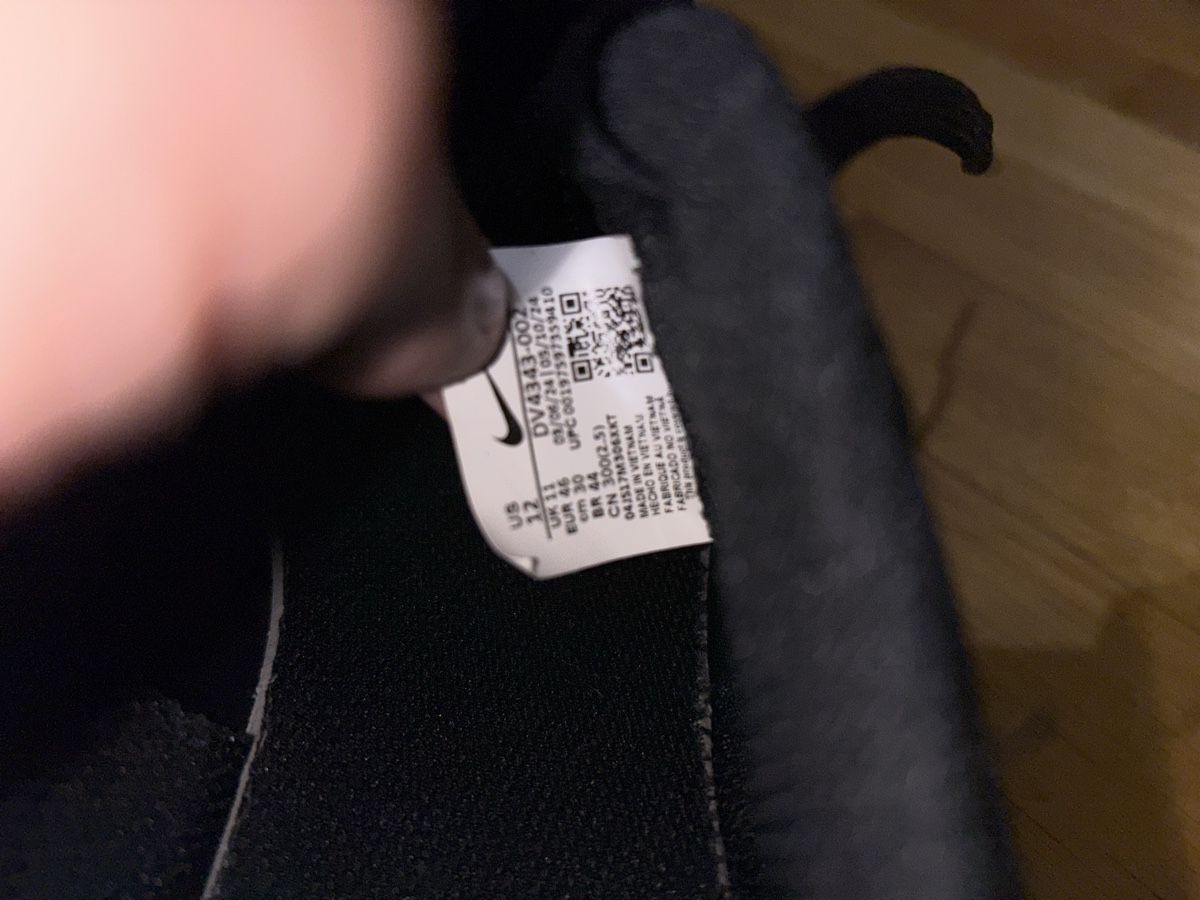 Nike Scarpe da uomo: Nike Hallen Schuhe Gr. 46 – Nuovo (secondo la descrizione) da Zürich venduto da Ramaco 3