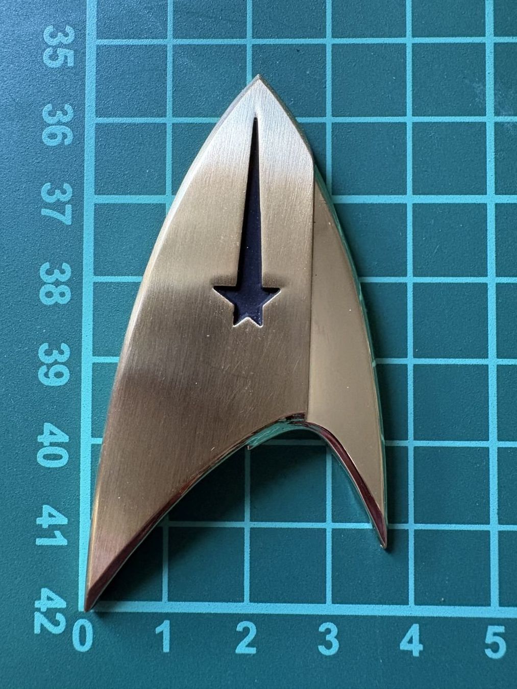 Placchette & Badge: Star Trek Badge Replikas 'Discovery' – Usato da Morgarten venduto da Ssolaris