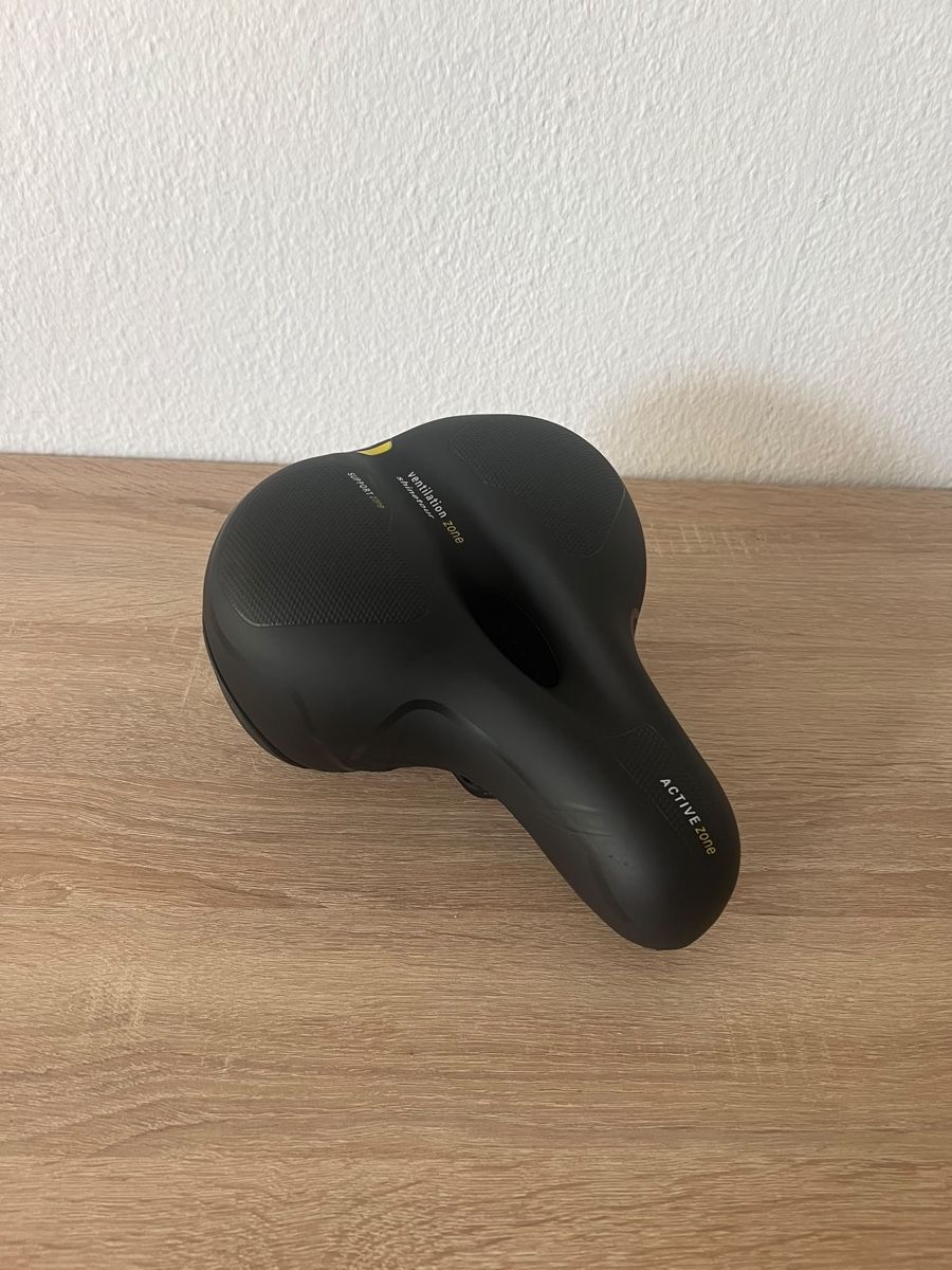 Pezzi di ricambio: Fahrradsattel schwarz neu – Nuovo (secondo la descrizione) da Rorschacherberg venduto da pol_2pw7 7