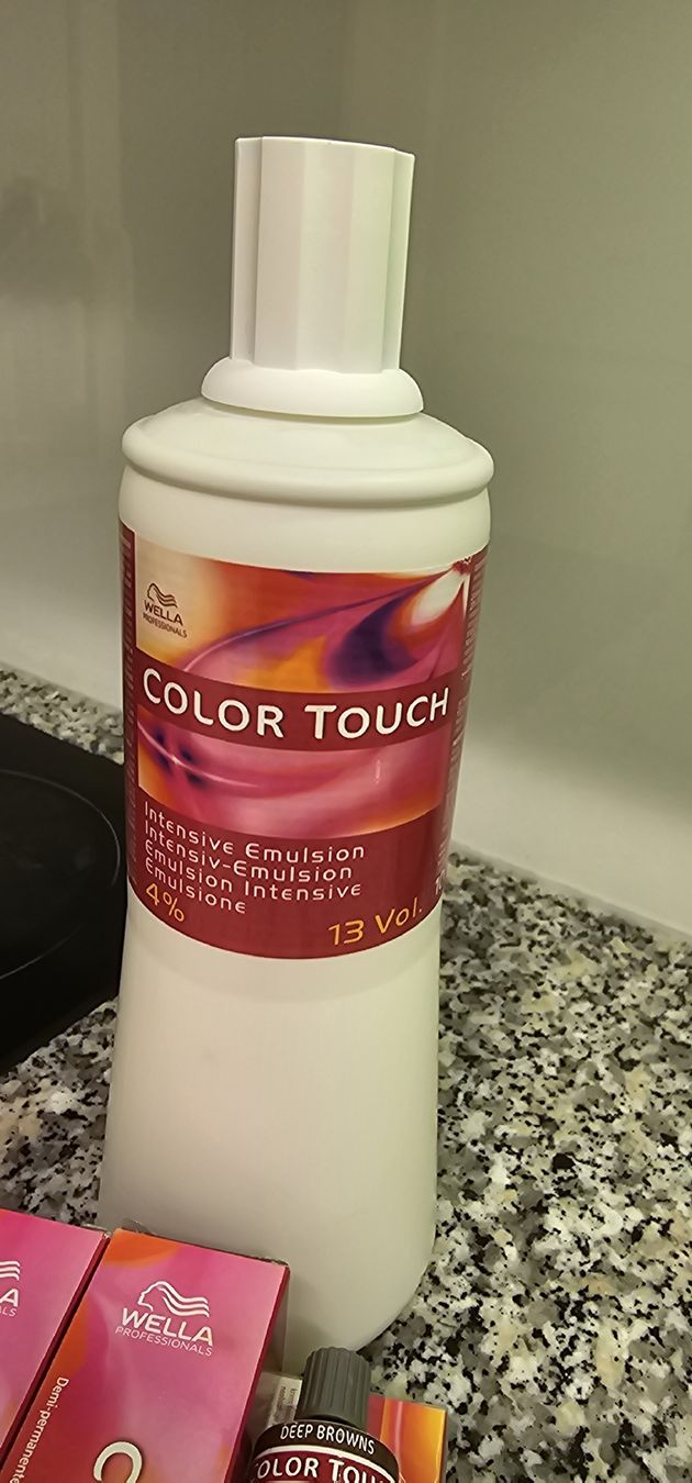 Färbemittel: Haare Farben – Neu und originalverpackt aus Egg b. Zürich von Majetta007 2