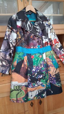 Damen Mantel Desigual bunt gemustert Grösse 38 neuwertig!!