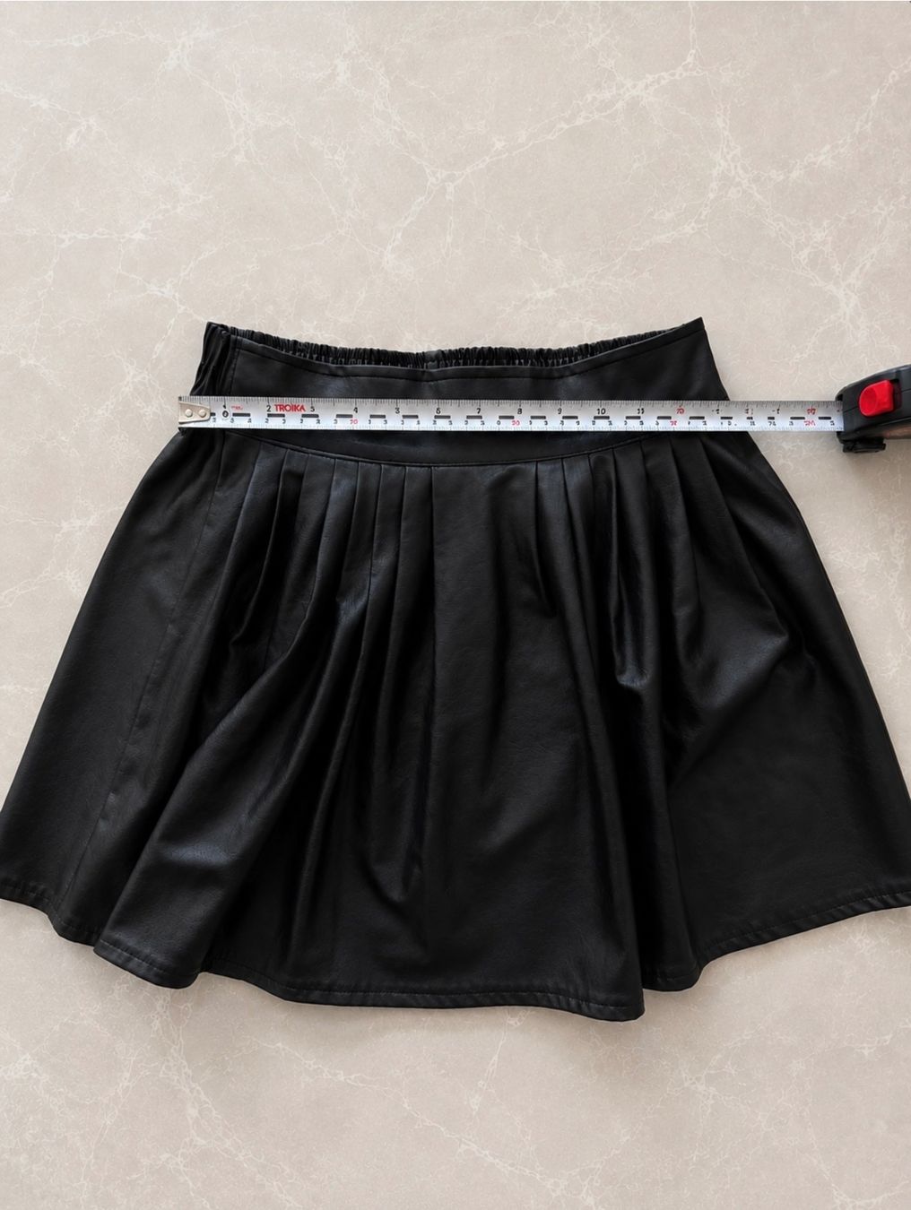Gonne: Leather Mini Skirt Size S/XS – Usato da Zürich venduto da Victoria_T 1