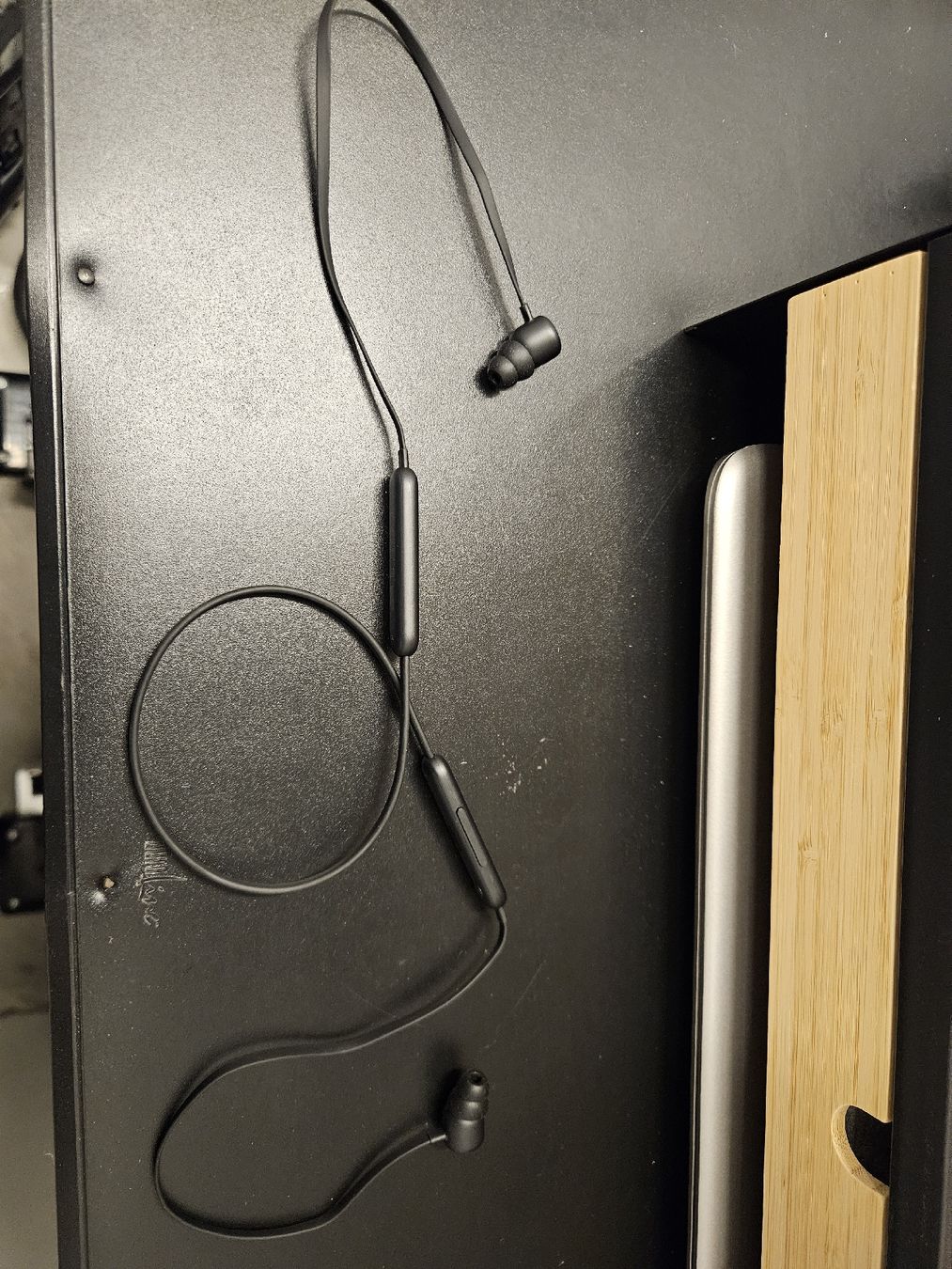 Beats Casques audio: Ecouteurs Beats sans fil – D'occasion à Veyras par Vince_396 1