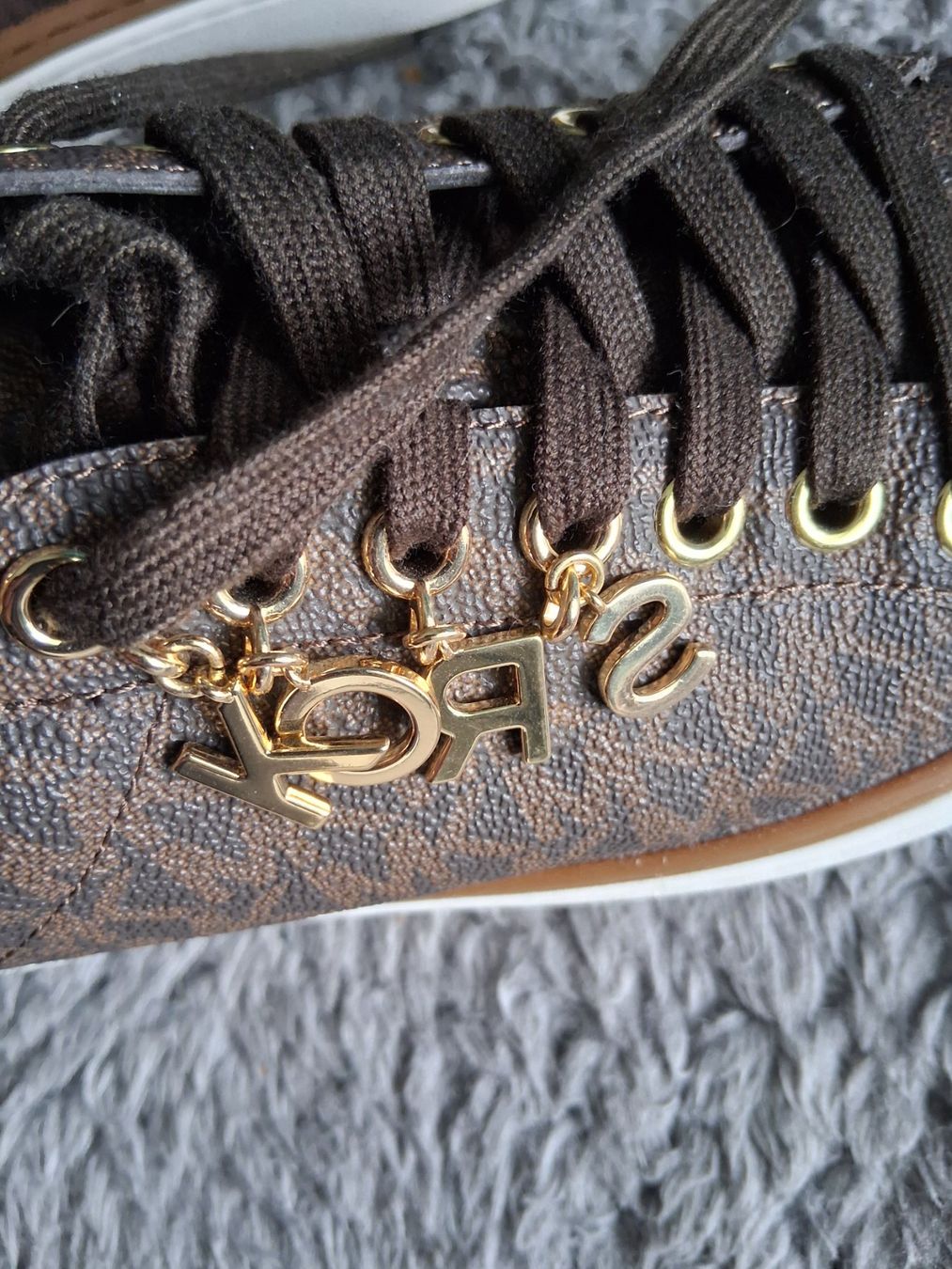Michael Kors Scarpe da donna: MICHAEL KORS    SCHUHE     GRÖSSE 38 – Usato da Wetzikon ZH venduto da Ramones01 3