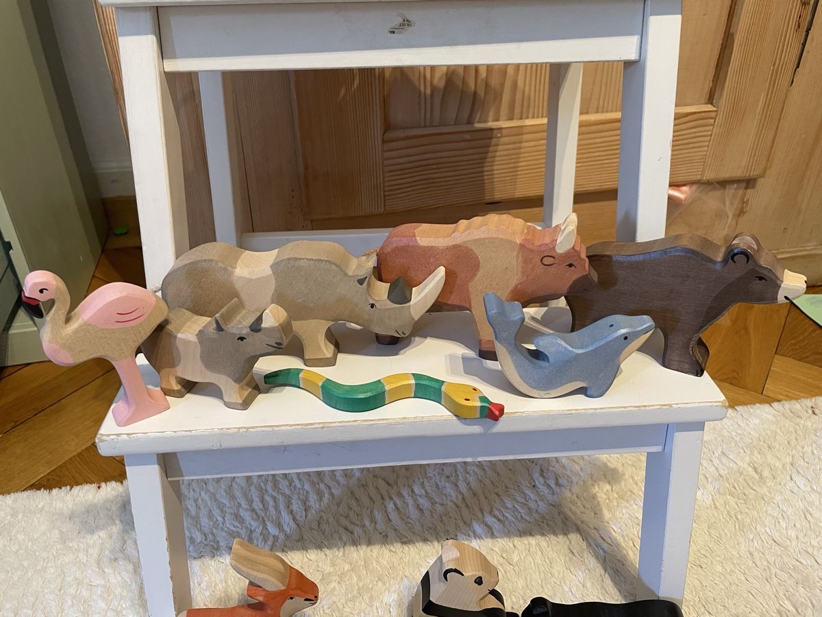 Spielzeuge: Holztiere / Holzfiguren Set – Gebraucht aus Basel von marcvo 2