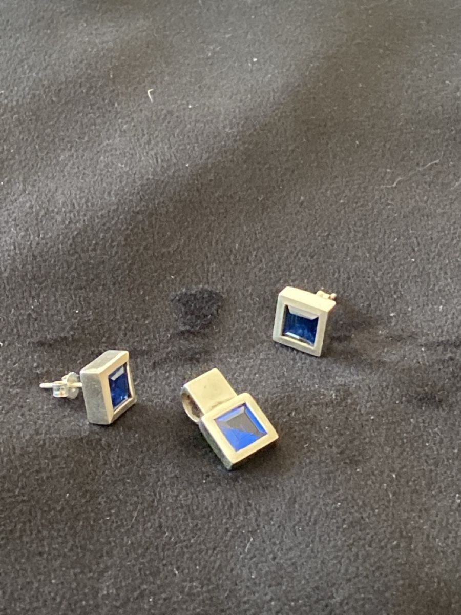 Altri gioielli: Silber 925 Schmuckset mit blauen Steinen – Usato da Läufelfingen venduto da Alles_Garantie 1