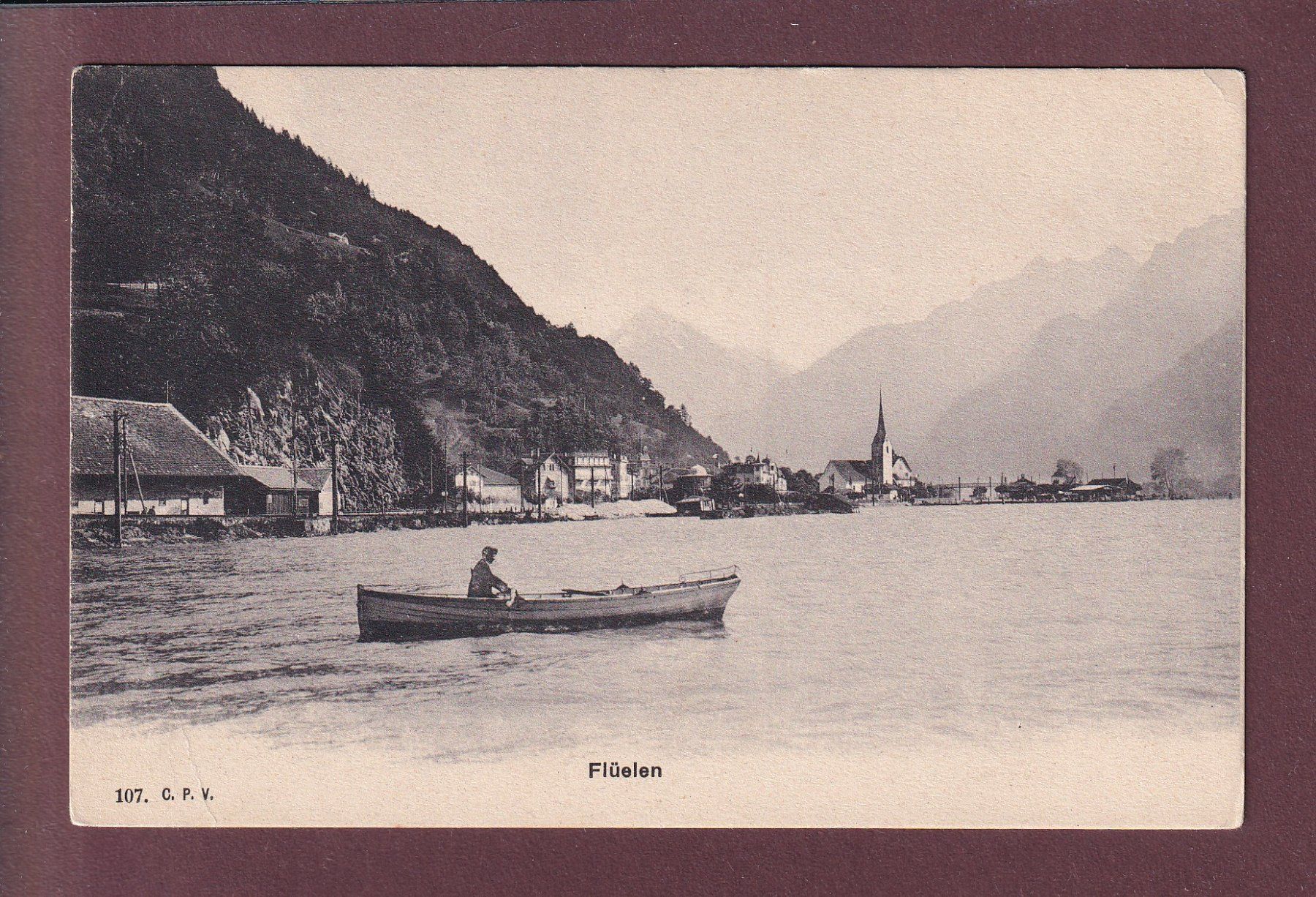 Cartes postales: FLÜELEN - Boot // Falte // – D'occasion à Pully par nicecards