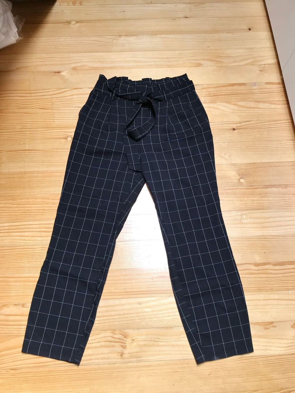 Tally Weijl Pantaloni: Tally Weijl Hose kariert Gr. 38 – Usato da Gümmenen venduto da FelizitasHermann 2