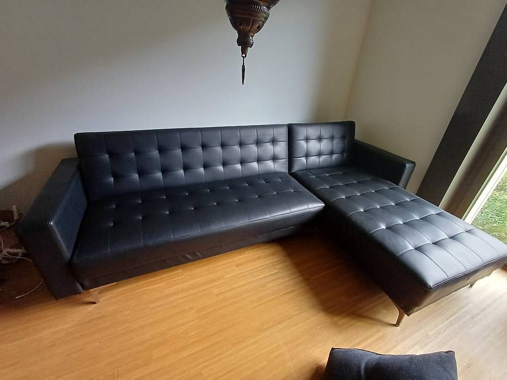 Beliani Sofas: Kunstleder Couch / Ecksofa – D'occasion à Zürich par jjud