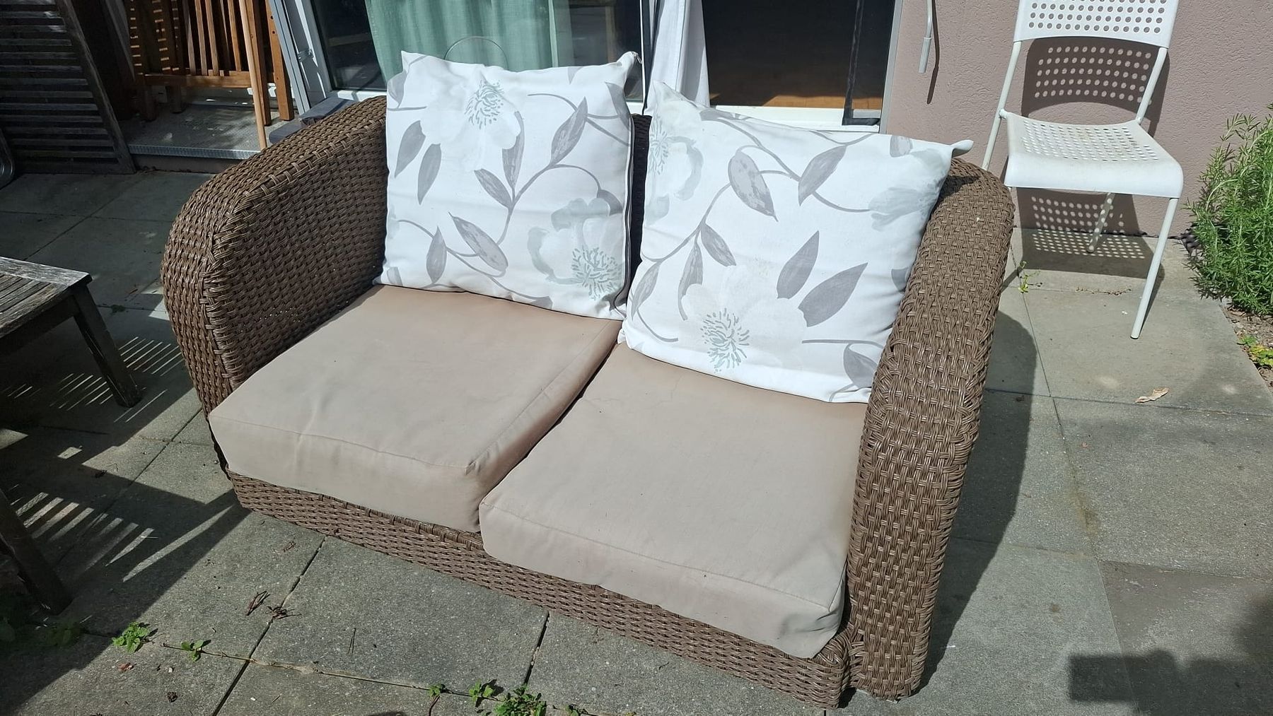 Divani: Rattansofa outdoor – Usato da Oberengstringen venduto da Pepper6