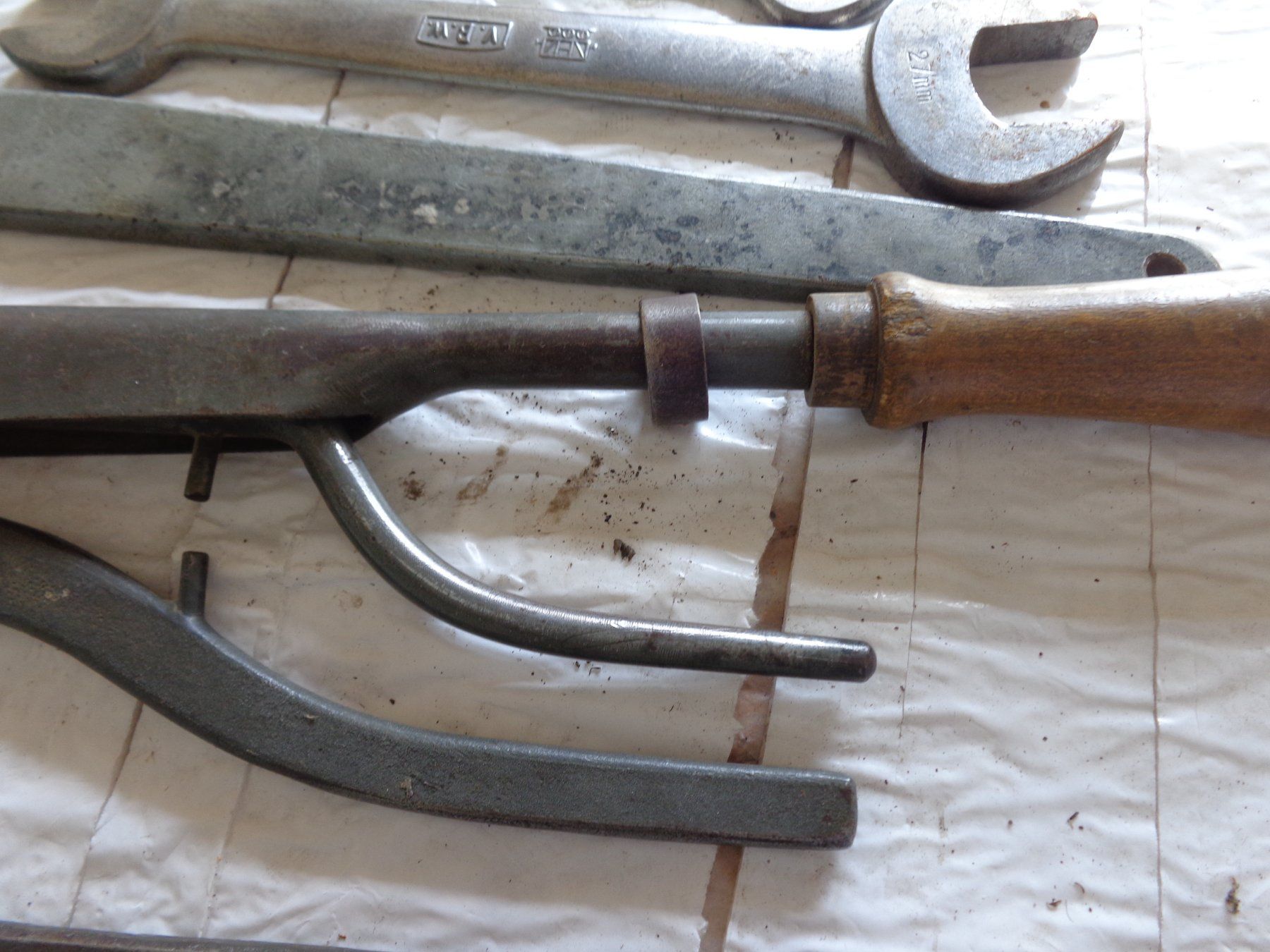 Tous les outils: Werkzeug Diverses und Diverse Bohrer – D'occasion à Liestal par Gecko16 7
