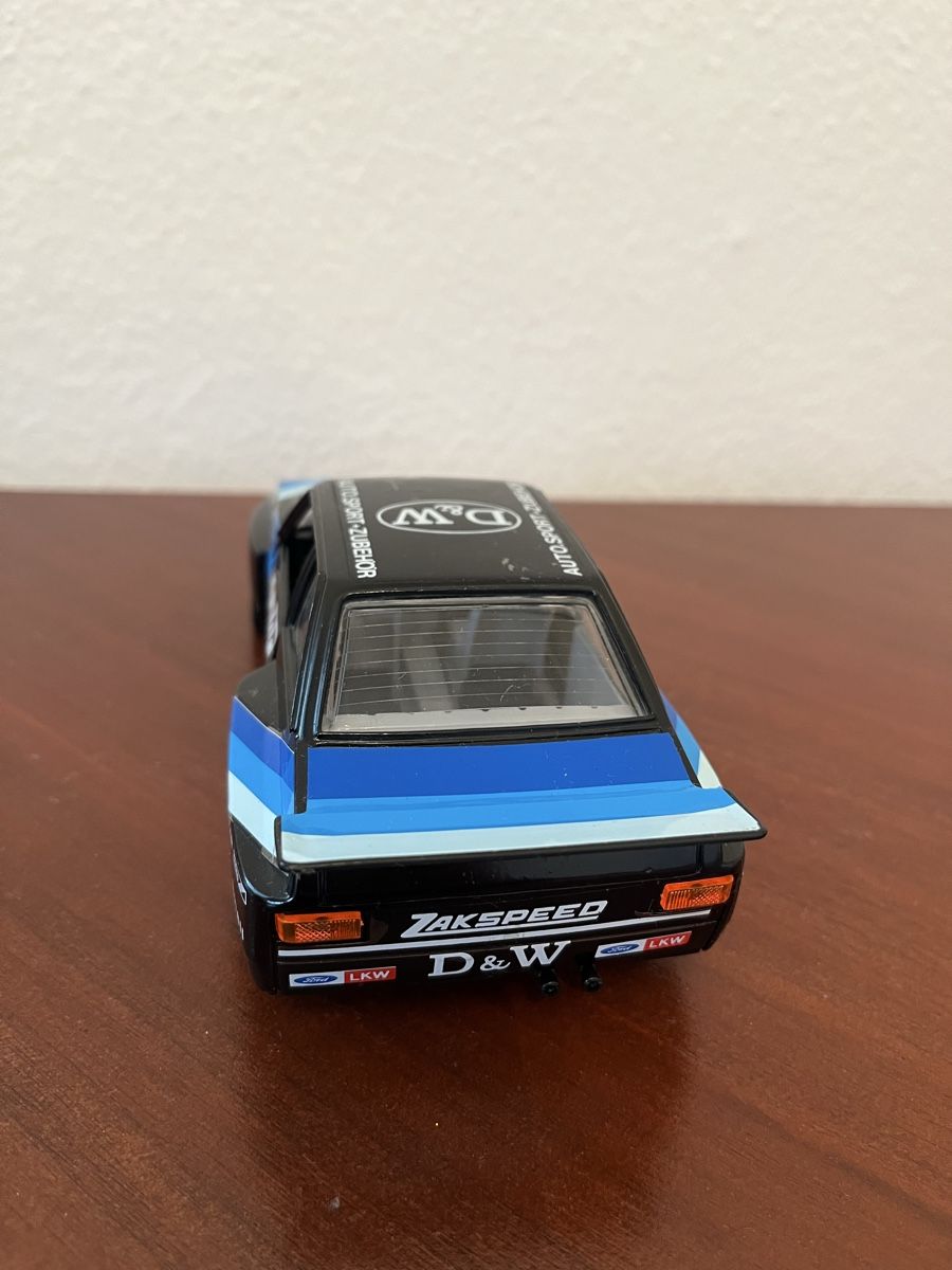 Bburago Modellini d'auto: Ford Escort Zakspeed Bburago – Usato da Wabern venduto da Housi78 4