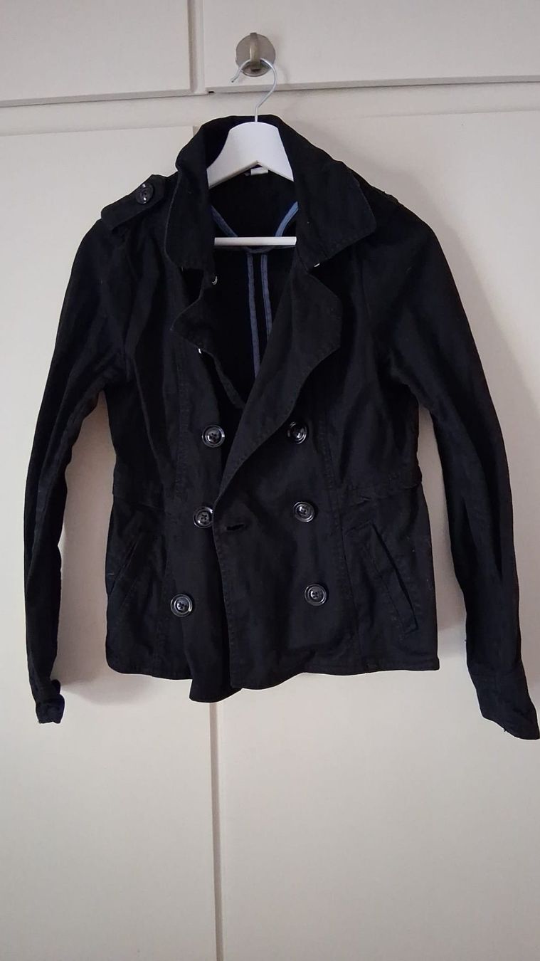 Lotti di vestiti: Lot de vêtements – Usato da Bienne venduto da TeddySparrow 3