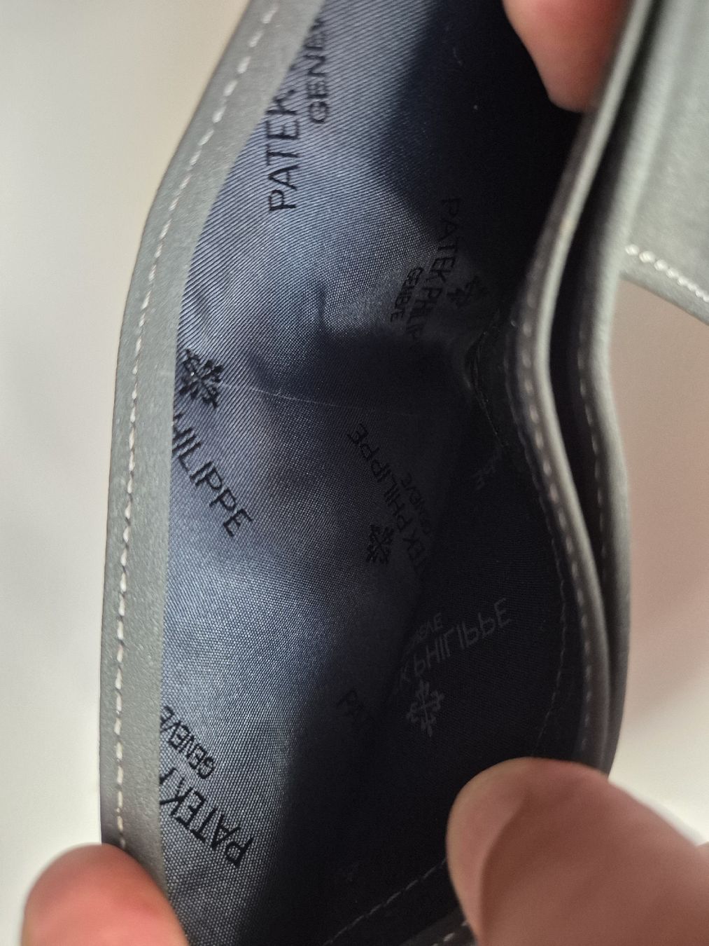 Patek Philippe Brieftaschen: Portefeuille Patek Philippe cuir  – Neu und originalverpackt aus Genève von Jouyt 5