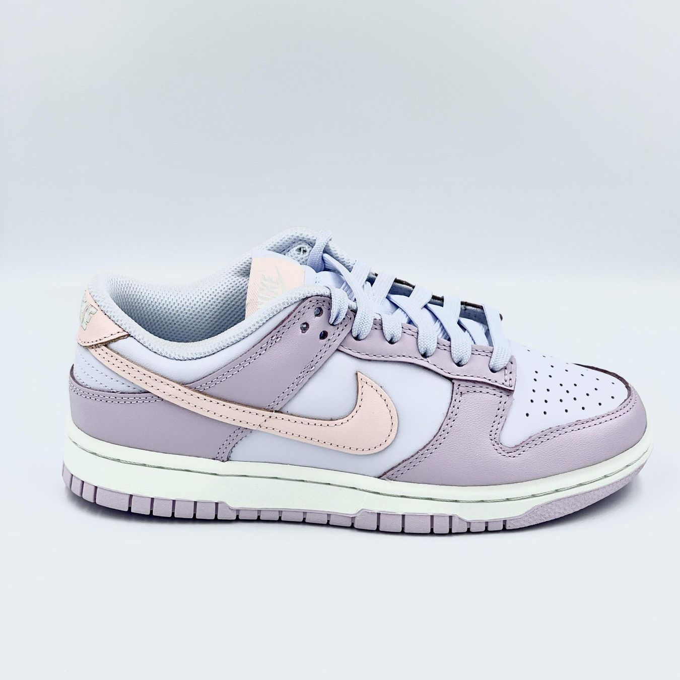 Nike Scarpe da donna: Nike Dunk Low Easter 2022 EU 37.5 – Nuovo e nell'imballaggio originale da Erlinsbach venduto da sasneakers 1