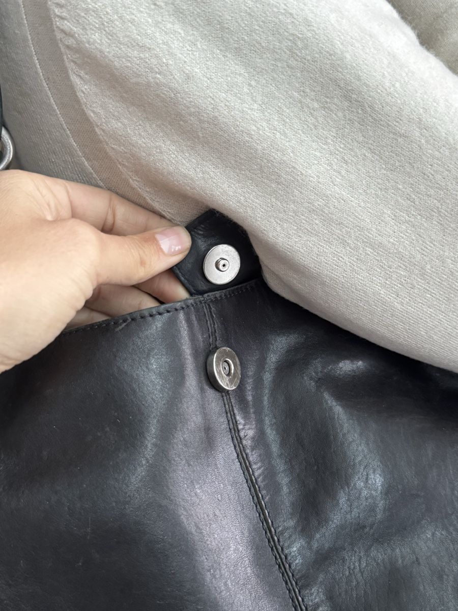 Taschen für Damen: Black DR Handbag - Leather, Great Condition, Spring! – Gebraucht aus Sarnen von NataschaaM 4