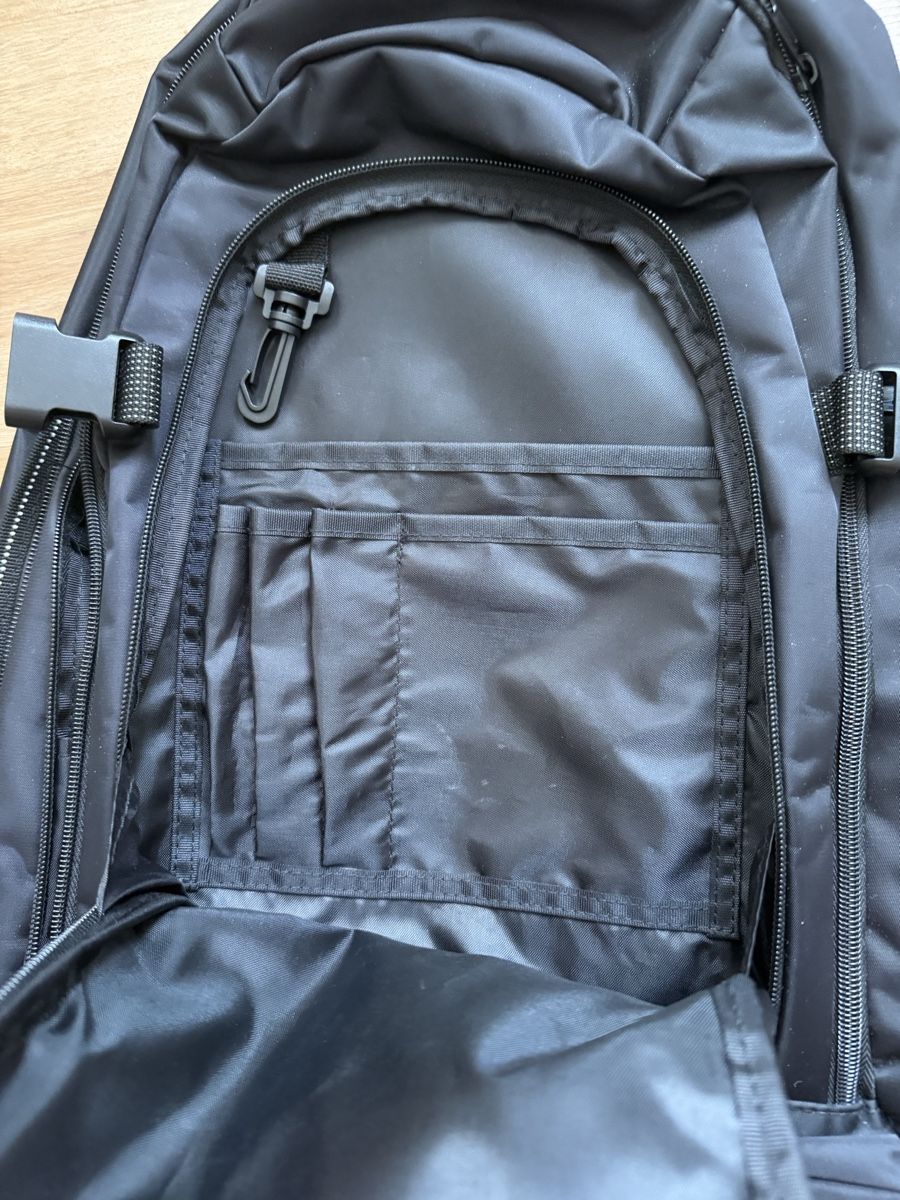 Zaini: Rucksack schwarz super Zustand – Nuovo (secondo la descrizione) da Bassersdorf venduto da Sandy456 1