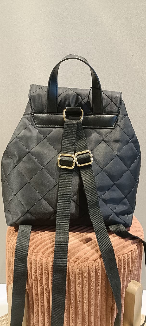 Tommy Hilfiger Rucksäcke: Tommy Hilfiger Rucksack – Neu (gemäss Beschreibung) aus Zollikofen von Proseco 1