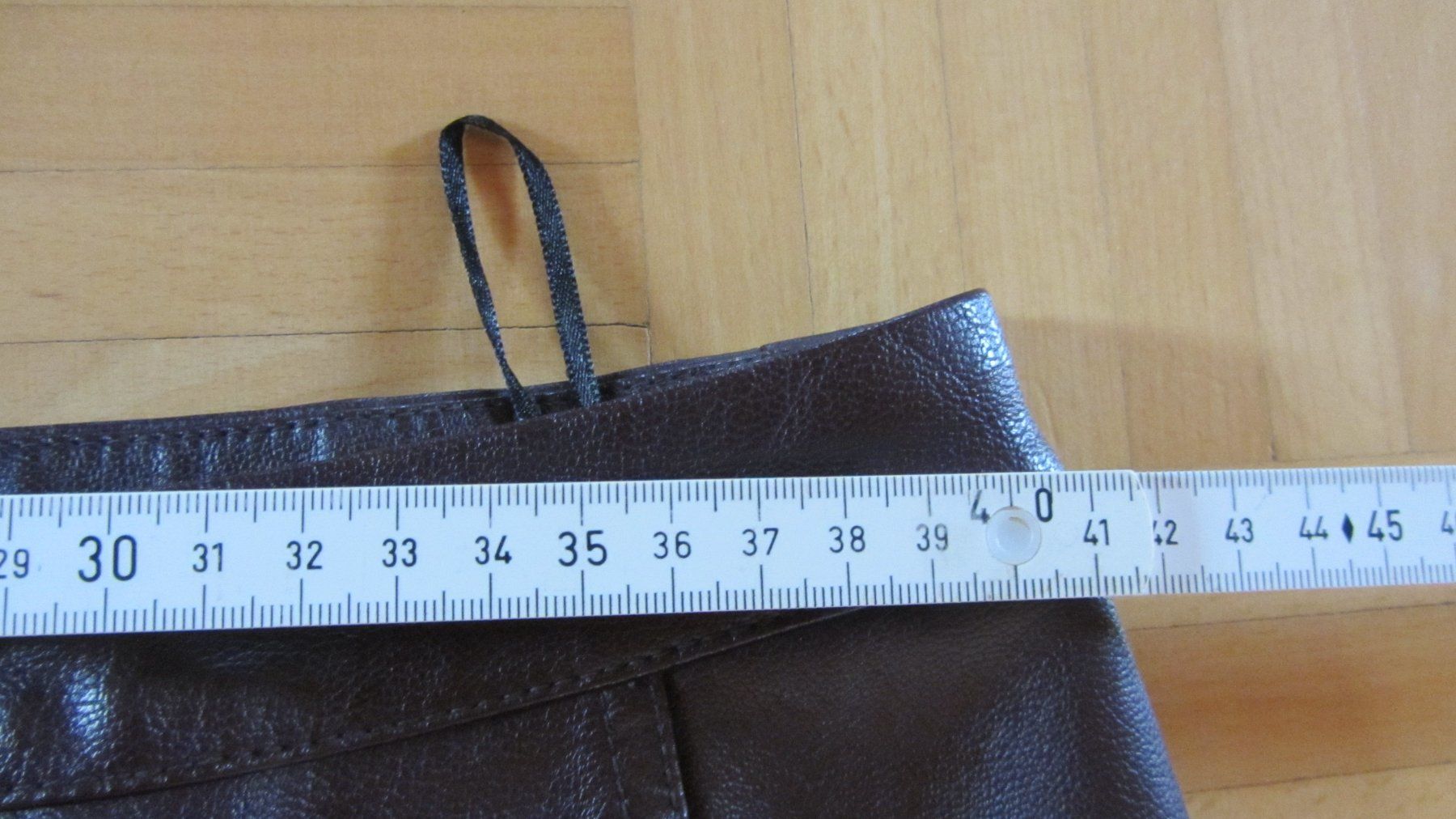 New Look Röcke: Jupe aspect cuir bordeau 42 – Gebraucht aus Oberried FR von berg04 5