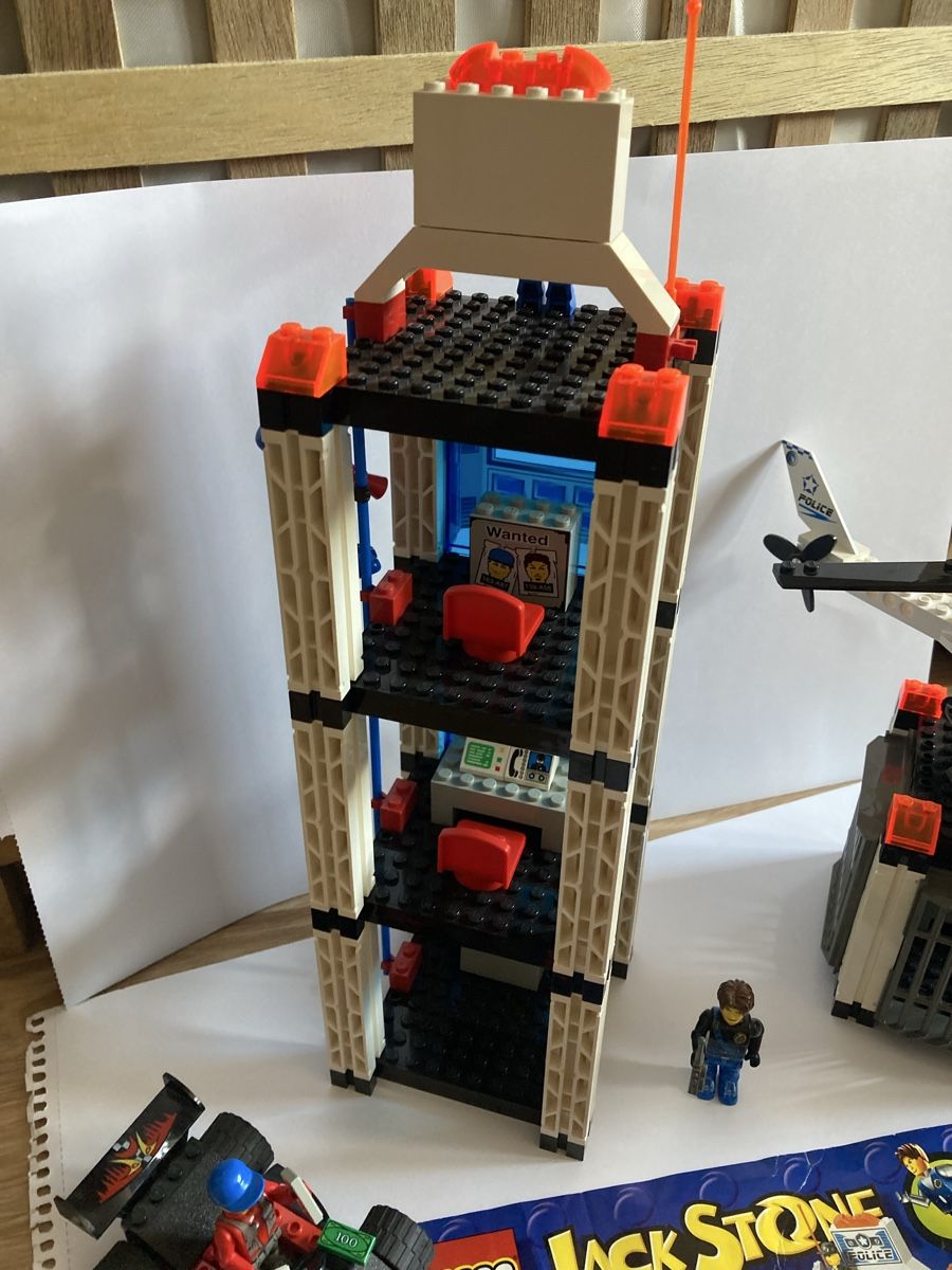 Lego Giocattoli: Lego Jack Stone Polizeistation 4611 – Usato da Winterthur venduto da sim_6x6p 2