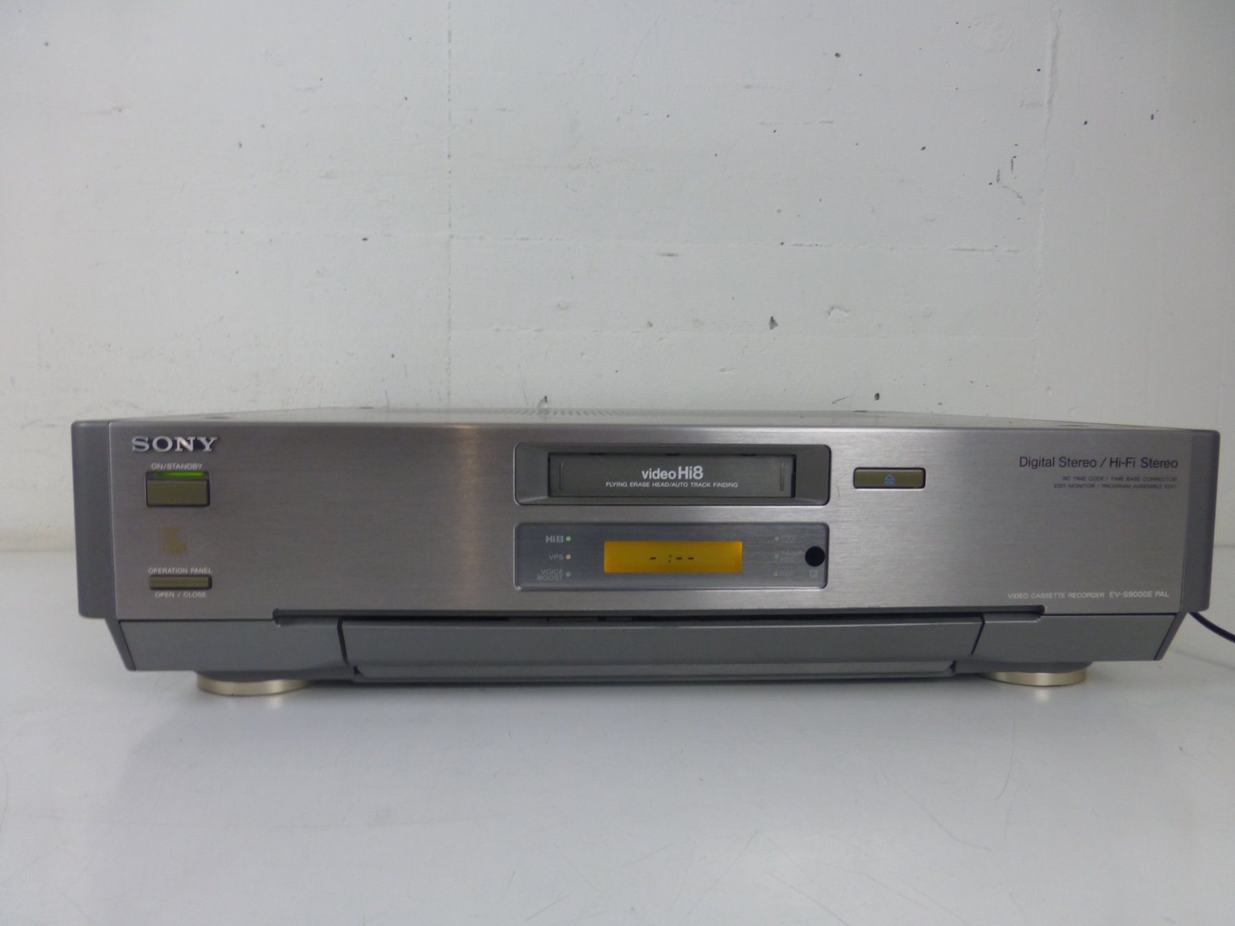 Sony Registratori: Sony EV-9000E Hi8 Video Recorder – Usato da Fahrweid venduto da gruenezahn