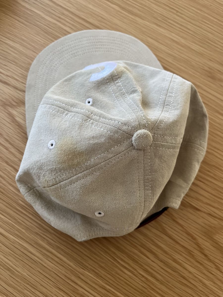 Sonstige Kleidung & Accessoires: Supreme - Cap Suede Look – Gebraucht aus Unterseen von BiancaNBozo 3