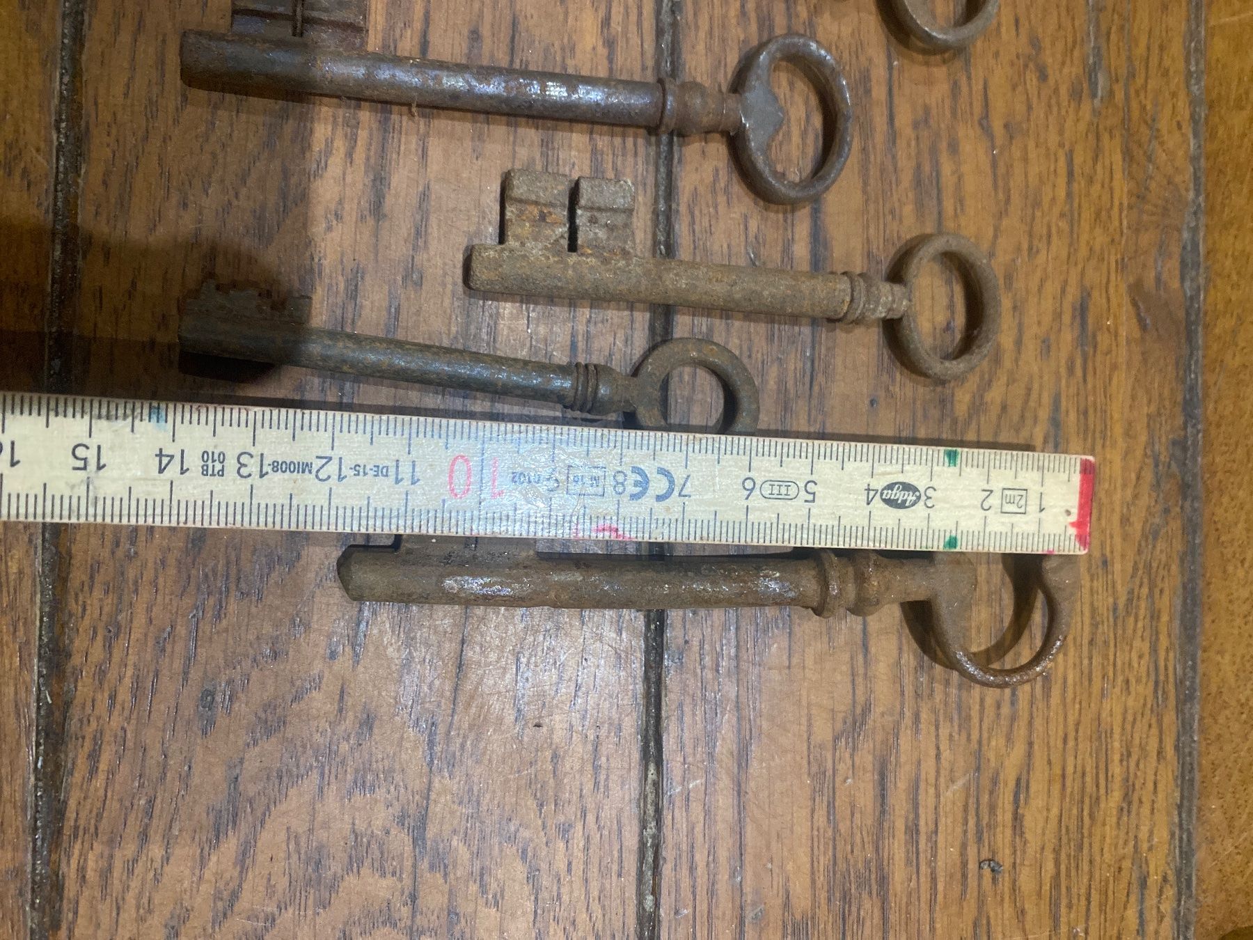 Chiavi: Lot clé clef ancienne 9-12cm KK – Usato da Lajoux JU venduto da Briard0 2