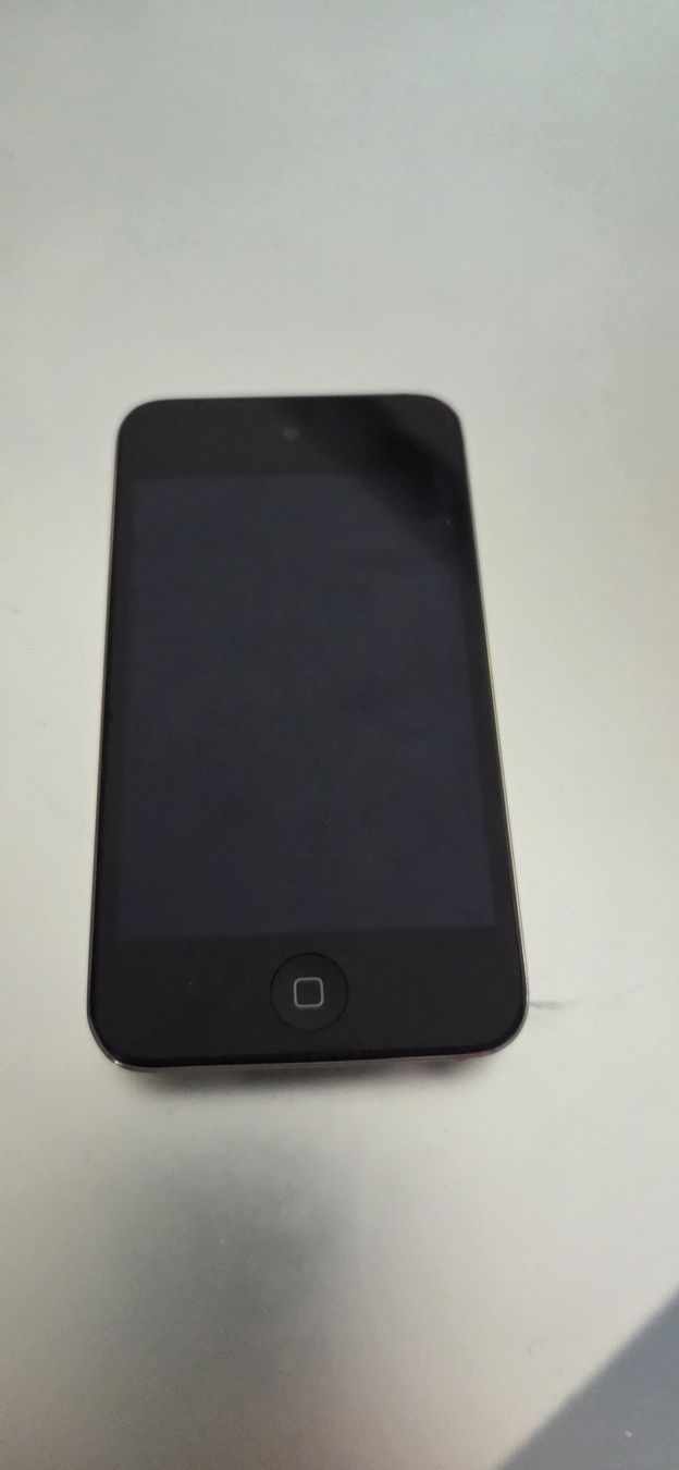 Apple Tragbarer Mediaplayer: Apple iPod Touch 8GB + Dockingstation – Gebraucht aus Huttwil von ser_gn9l 3