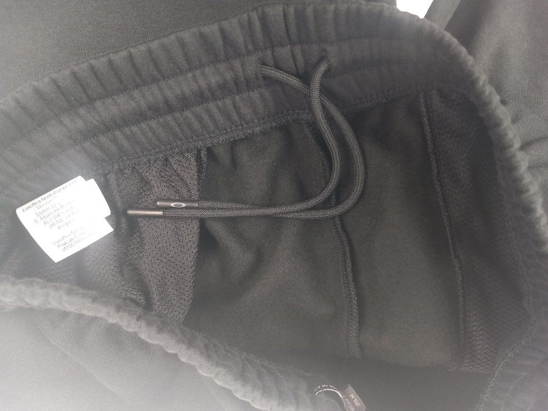 Oakley Hosen: OAKLEY Relax Short 2.0 S – Neu (gemäss Beschreibung) aus Hünenberg von Restwert_Zug 4