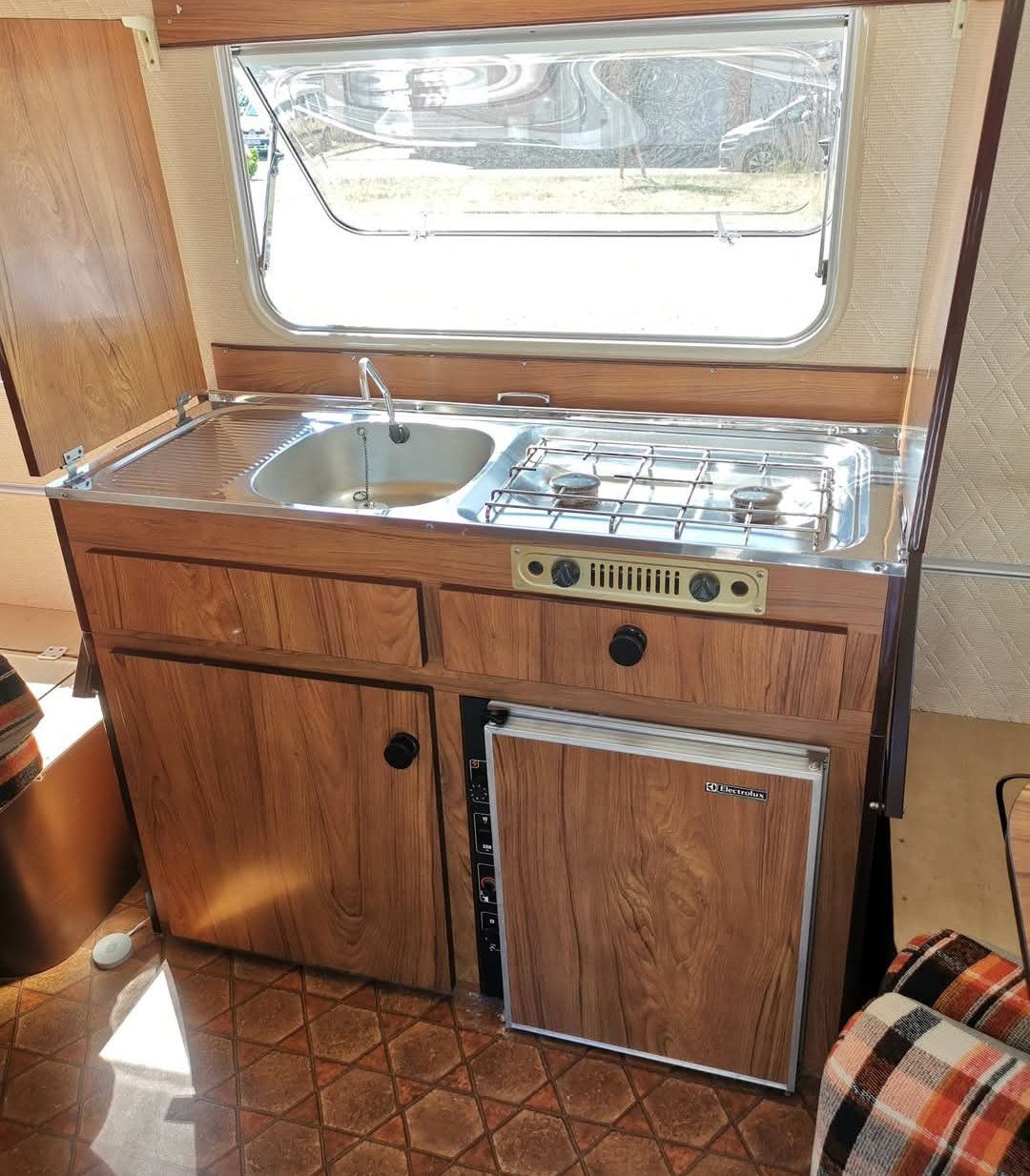 Remorques: Caravane ESTEREL – D'occasion à Curtilles par stylcoolll 4