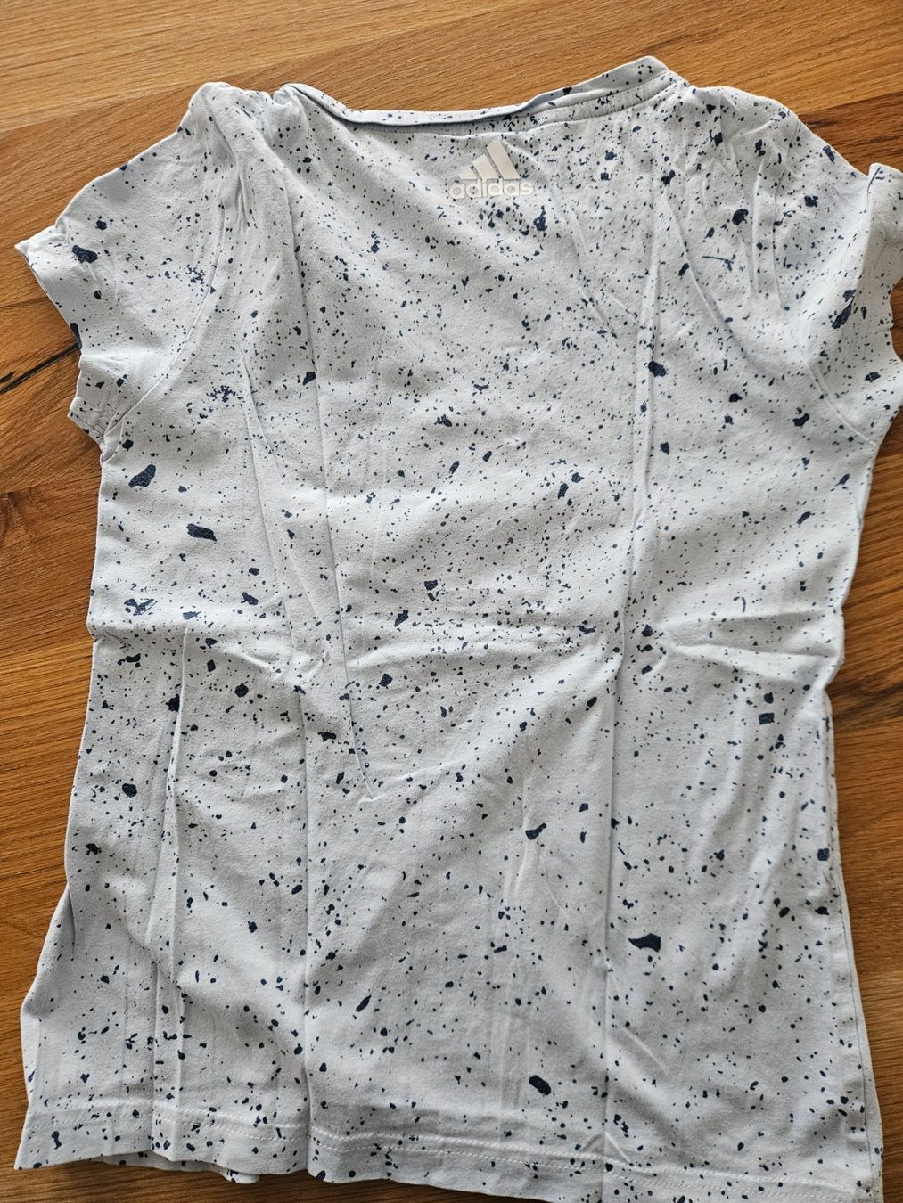 Adidas Camicette, T-shirt & Top: Adidas Tshirt hellblau Gr. 140 – Usato da Engelburg venduto da ynnoc19 1