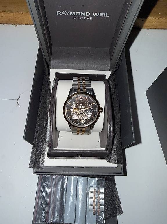 Raymond Weil Orologi: Raymond Weil édition spéciale Maroc – Usato da Neuchâtel venduto da rex_6ksm 2