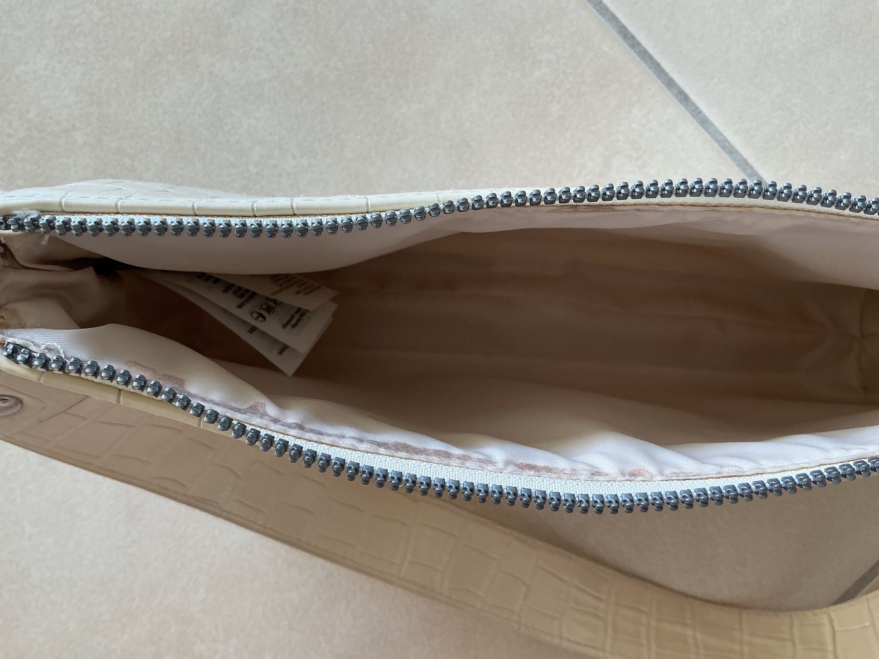 H&M Taschen für Damen: Handtasche Cream Krokoprint Kunstleder – Gebraucht aus Frauenfeld von Stehojen 3